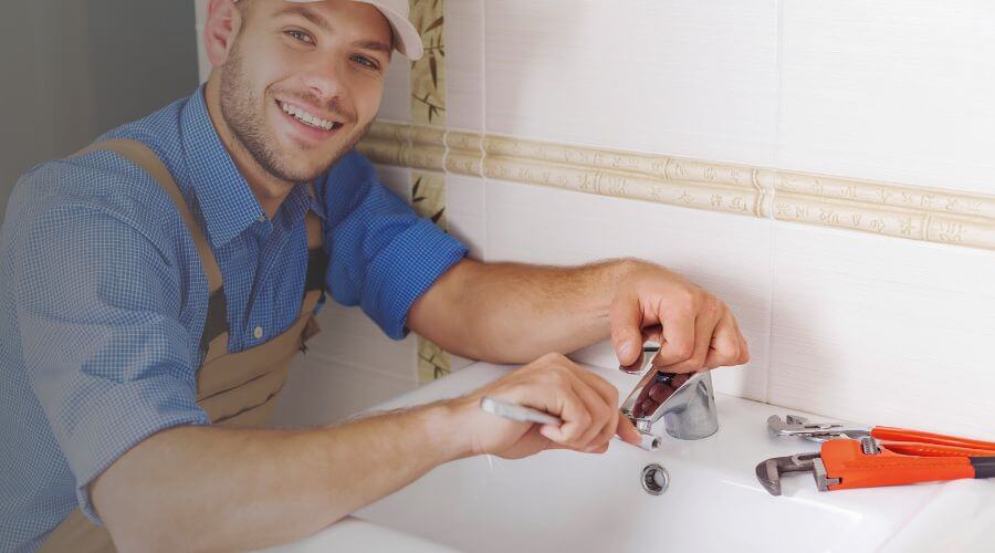 Faucet cartridge replacement in Ludell, KS
